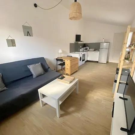 Paisible Maisonnette A Entraigues Sur La Sorgue Exterior photo
