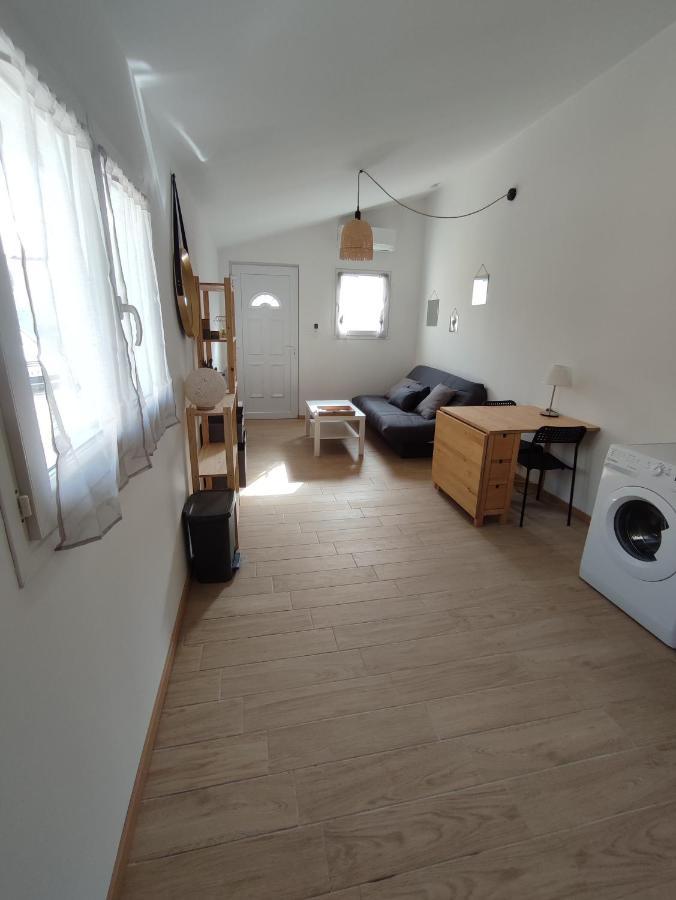 Apartment Paisible Maisonnette A Sur La Sorgue *